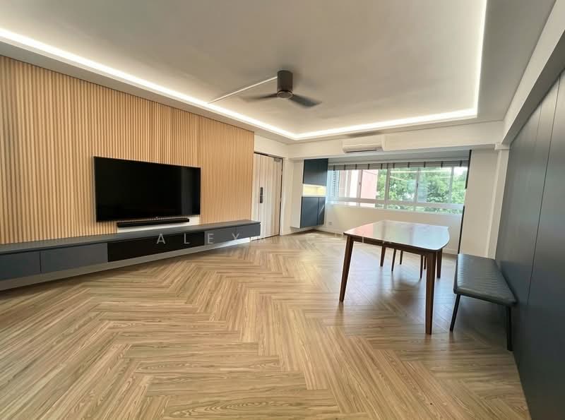 Serious Seller Must Sell Full Reno AMK 5S 1323sqft next to CRL MRT, , 4 Bedrooms, 1,323 sqft, HDB Flat For Sale, by Alexa Chia, 500146843 - Living Room - PropertyGuru.com.sg