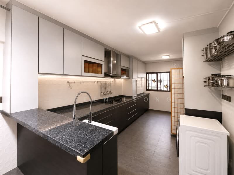 207 Ang Mo Kio Avenue 1, 207 Ang Mo Kio Avenue 1, 3 Bedrooms, 1,044 sqft, HDB Flat For Sale, by Eileen Leong, 500146850 - Kitchen - PropertyGuru.com.sg