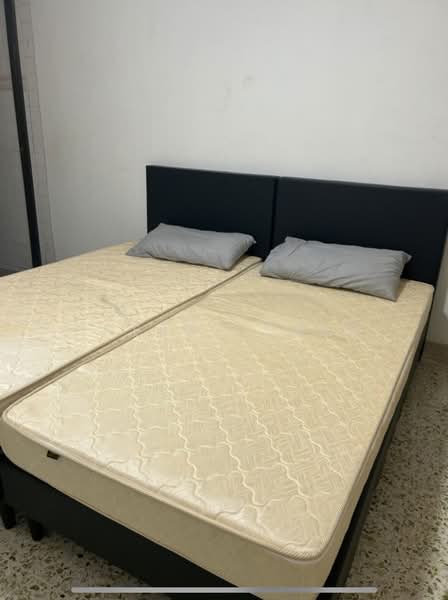 412 Commonwealth Avenue West, 412 Commonwealth Avenue West, 3 Bedrooms, 1,044 sqft, HDB Flat For Sale, by Sherry Chen, 500146851 - Bedroom - PropertyGuru.com.sg
