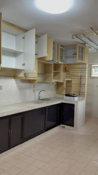 112 Edgefield Plains, 112 Edgefield Plains, 4 Bedrooms, 1,399 sqft, HDB Flat For Rent, by Jen Tong, 500146864 - Kitchen - PropertyGuru.com.sg