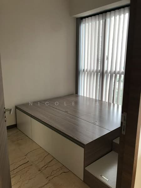 Queens Peak, 1 Dundee Road, 1 Bedroom, 484 sqft, Condominium For Sale, by Nicole Fan, 500146907 - Bedroom - PropertyGuru.com.sg
