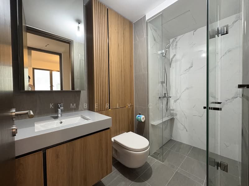AMO Residence, 23 Ang Mo Kio Rise, 2 Bedrooms, 743 sqft, Condominium For Sale, by Kimberly Chow, 500146914 - Common Bathroom - PropertyGuru.com.sg