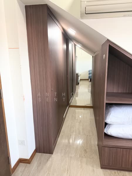 71 Bedok Ria Crescent, 71 Bedok Ria Crescent, Room Rental, 150 sqft, Semi-Detached House For Rent, by Anthony Sentosa, 500146918 - Interior - PropertyGuru.com.sg