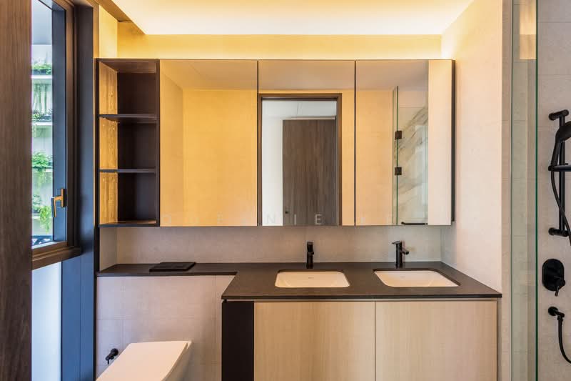 Jervois Mansion, 10 Jervois Close, 4 Bedrooms, 1,475 sqft, Condominium For Sale, by Queenie Ke, 500146927 - Bathroom - PropertyGuru.com.sg