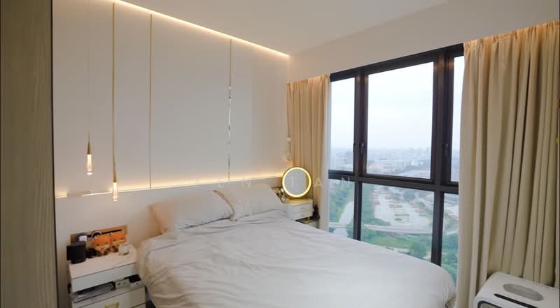 Whistler Grand, 107 West Coast Vale, 2 Bedrooms, 689 sqft, Condominium For Sale, by Zen Tan, 500146930 - Master Bedroom - PropertyGuru.com.sg