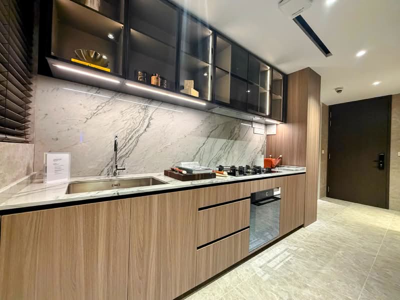 MEYER BLUE, 83 Meyer Road, 4 Bedrooms, 1,518 sqft, Condominium For Sale, by Melissa Lim, 500146931 - Kitchen - PropertyGuru.com.sg