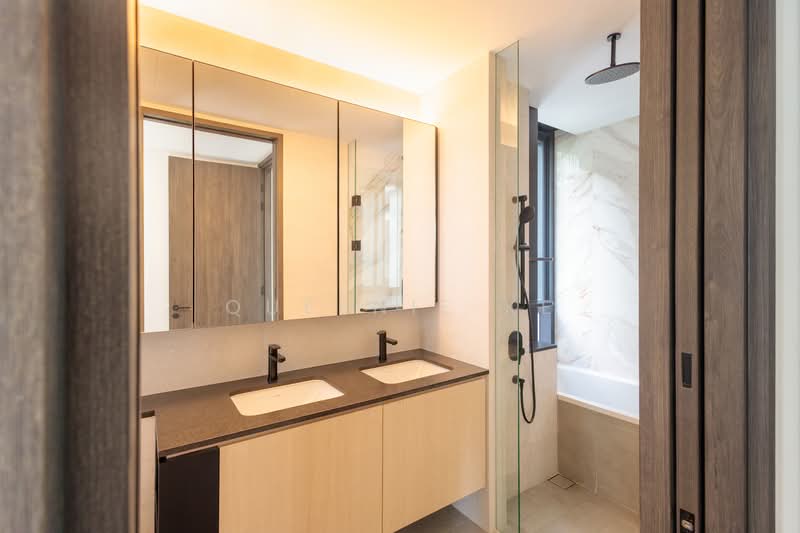 Freehold - 4 Bedroom - Spacious and Efficient, , 4 Bedrooms, 1,474 sqft, Condominium For Sale, by Queenie Ke, 500146943 - Bathroom - PropertyGuru.com.sg