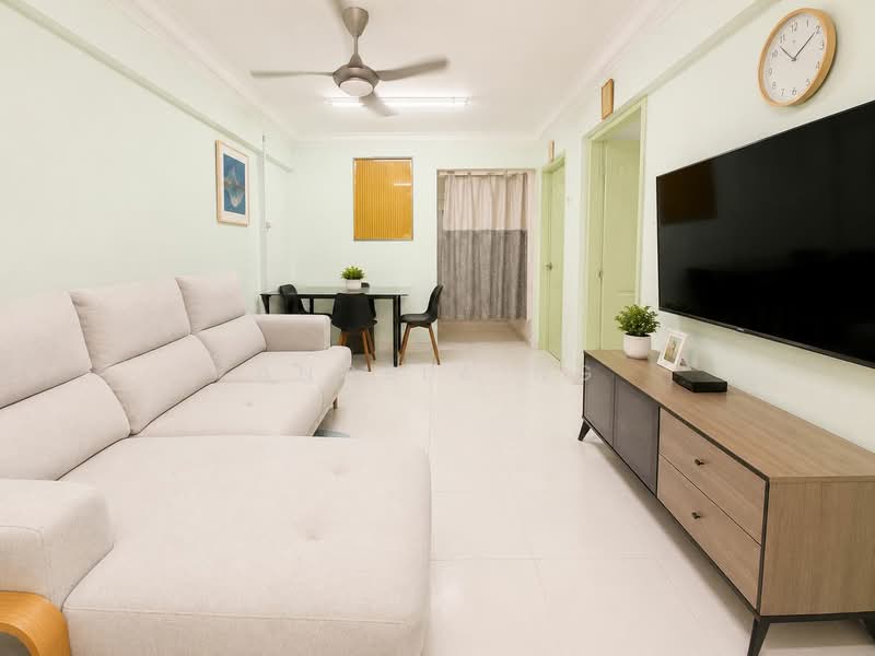 112 Commonwealth Crescent, 112 Commonwealth Crescent, 2 Bedrooms, 861 sqft, HDB Flat For Sale, by Angela Ng, 500146945 - Living Room - PropertyGuru.com.sg