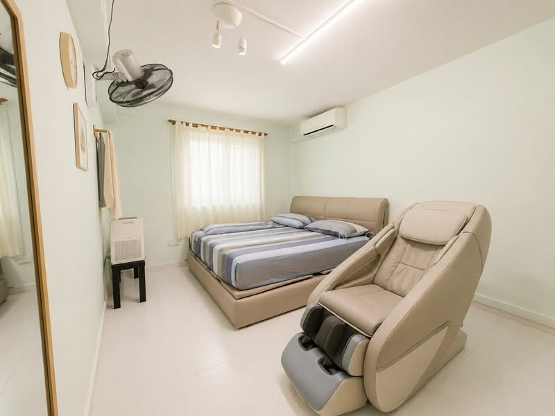 112 Commonwealth Crescent, 112 Commonwealth Crescent, 2 Bedrooms, 861 sqft, HDB Flat For Sale, by Angela Ng, 500146945 - Bedroom - PropertyGuru.com.sg