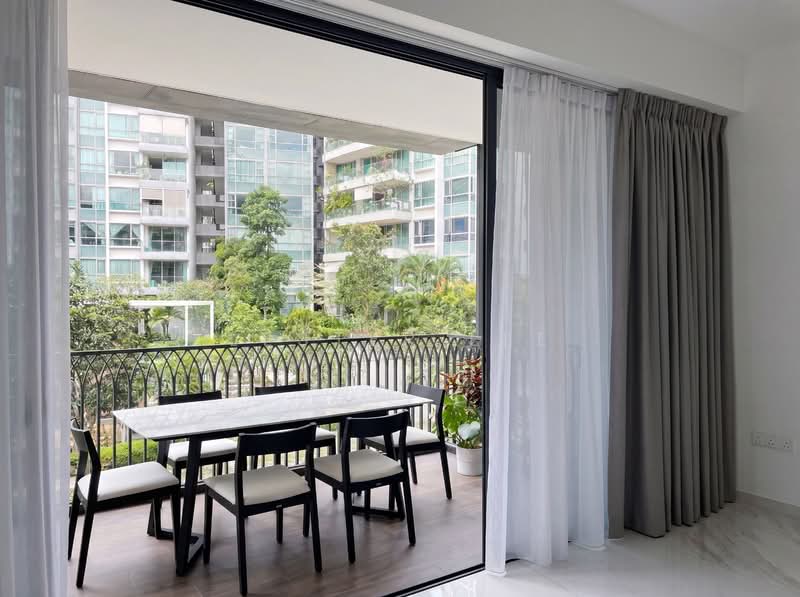 Jervois Mansion, 4 Jervois Close, 4 Bedrooms, 1,475 sqft, Condominium For Sale, by Lester Lee, 500146948 - Balcony - PropertyGuru.com.sg