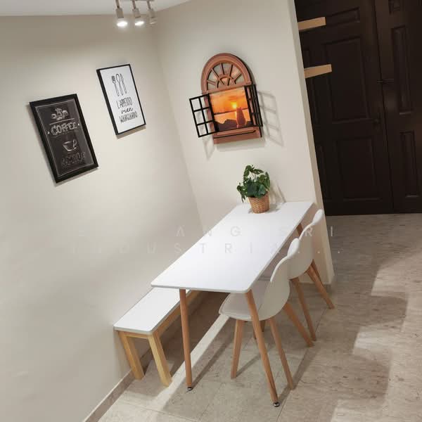 The Springfield, Chempaka Kuning Link, Room Rental, 250 sqft, Cluster House For Rent, by Ben Ang SRI Industrial Team, 500146958 - Dining Room - PropertyGuru.com.sg
