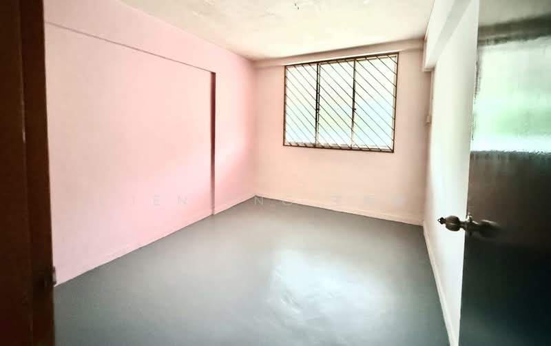 698 Hougang Street 61, 698 Hougang Street 61, 2 Bedrooms, 689 sqft, HDB Flat For Rent, by Jen Ong 王秀嬌, 500146960 - Bedroom - PropertyGuru.com.sg