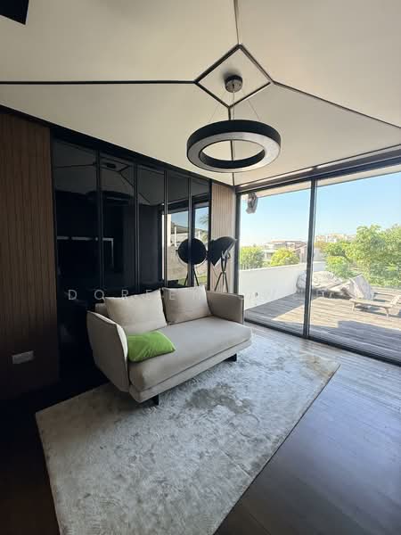 Ocean 8, Ocean Drive, 5 Bedrooms, 4,500 sqft, Corner Terrace For Sale, by Doreen Swee, 500146964 - Living Room - PropertyGuru.com.sg