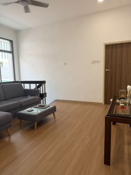 Simon Place, Simon Place, Room Rental, 350 sqft, Semi-Detached House For Rent, by Audrey Lee, 500146966 - Living Room - PropertyGuru.com.sg