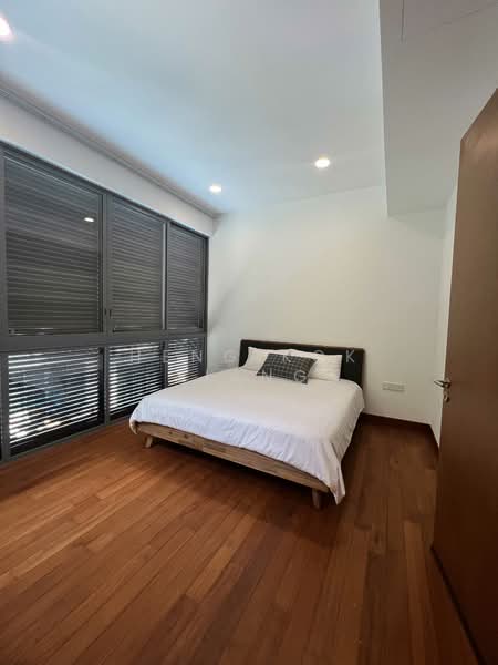 Greenwood Mews, 271 Greenwood Avenue, 4 Bedrooms, 3,154 sqft, Cluster House For Sale, by Heng Kok Liang, 500146969 - Bedroom - PropertyGuru.com.sg