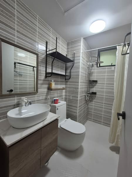Simei Green Condominium, 1 Simei Street 4, Room Rental, 150 sqft, Condominium For Rent, by Jas Tan, 500146973 - Bathroom - PropertyGuru.com.sg
