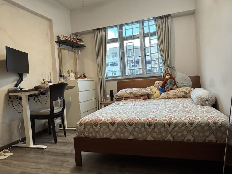 The Florida, 76 Hougang Avenue 7, 3 Bedrooms, 1,300 sqft, Condominium For Rent, by Michael Koh, 500146977 - Bedroom - PropertyGuru.com.sg