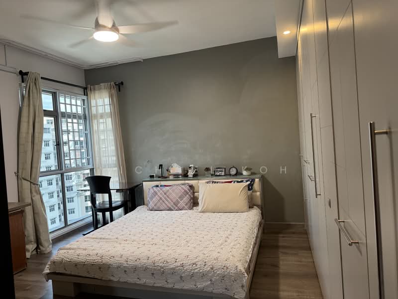 The Florida, 76 Hougang Avenue 7, 3 Bedrooms, 1,300 sqft, Condominium For Rent, by Michael Koh, 500146977 - Bedroom - PropertyGuru.com.sg
