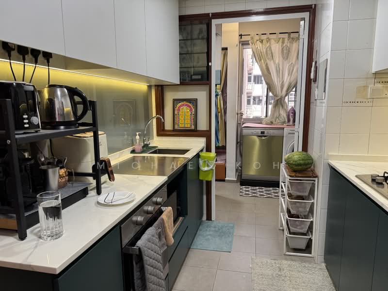 The Florida, 76 Hougang Avenue 7, 3 Bedrooms, 1,300 sqft, Condominium For Rent, by Michael Koh, 500146977 - Kitchen - PropertyGuru.com.sg
