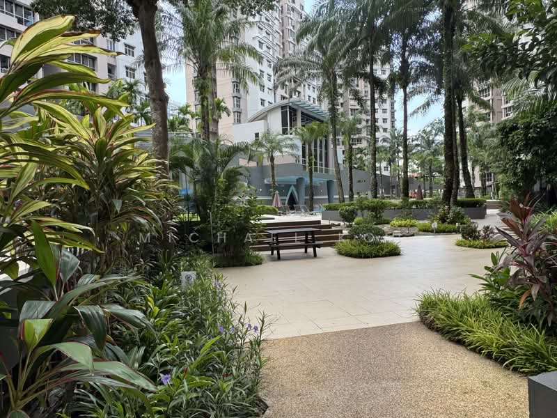 The Florida, 76 Hougang Avenue 7, 3 Bedrooms, 1,300 sqft, Condominium For Rent, by Michael Koh, 500146977 - Exterior - PropertyGuru.com.sg