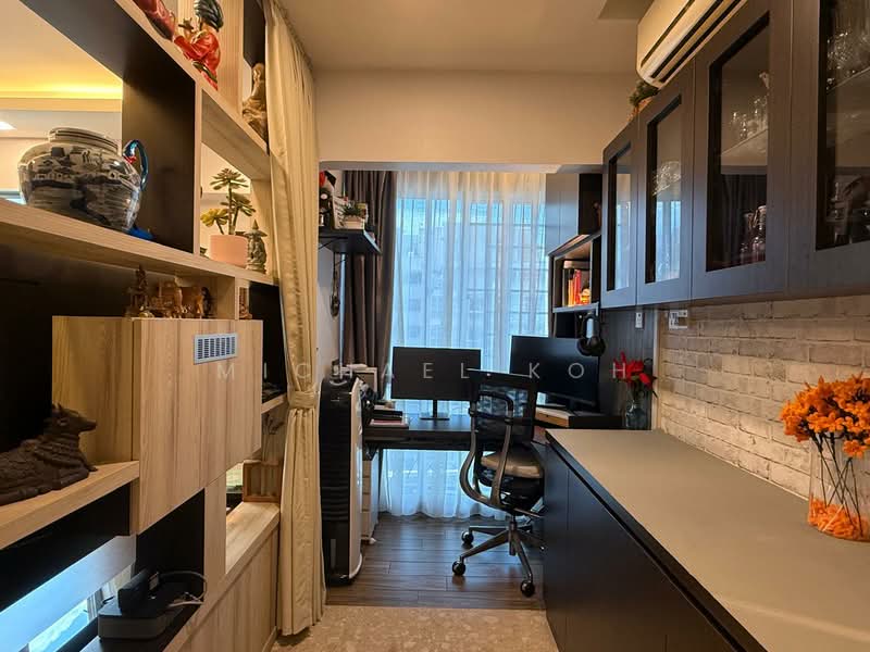 The Florida, 76 Hougang Avenue 7, 3 Bedrooms, 1,300 sqft, Condominium For Rent, by Michael Koh, 500146977 - Study - PropertyGuru.com.sg