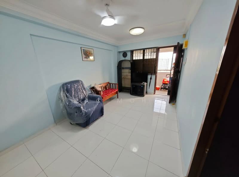 534 Bedok North Street 3, 534 Bedok North Street 3, 1 Bedroom, 484 sqft, HDB Flat For Rent, by Zac Mohd, 500146978 - Living Room - PropertyGuru.com.sg
