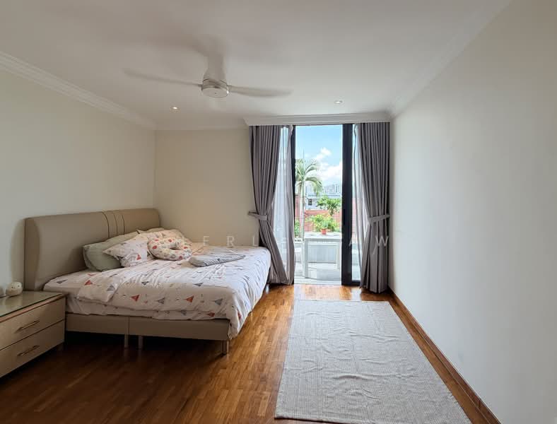 Serangoon Gardens Semi D, , 5 Bedrooms, 3,800 sqft, Semi-Detached House For Sale, by Sherlyn Aw, 500146987 - Bedroom - PropertyGuru.com.sg