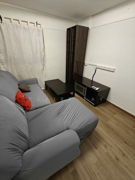 13 Holland Drive, 13 Holland Drive, 3 Bedrooms, 947 sqft, HDB Flat For Rent, by Claire Tay, 500146996 - Living Room - PropertyGuru.com.sg
