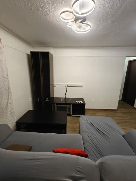 13 Holland Drive, 13 Holland Drive, 3 Bedrooms, 947 sqft, HDB Flat For Rent, by Claire Tay, 500146996 - Living Room - PropertyGuru.com.sg