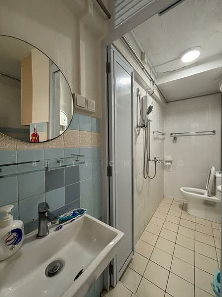 3 Upper Aljunied Lane, 3 Upper Aljunied Lane, Room Rental, 120 sqft, HDB Flat For Rent, by Betty Chiang, 500146999 - Bathroom - PropertyGuru.com.sg