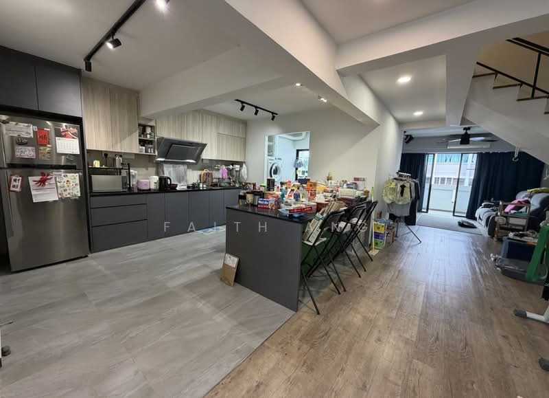 125 Bukit Batok Central, 125 Bukit Batok Central, 3 Bedrooms, 1,614 sqft, HDB Flat For Sale, by Faith Ang, 500147001 - Kitchen - PropertyGuru.com.sg