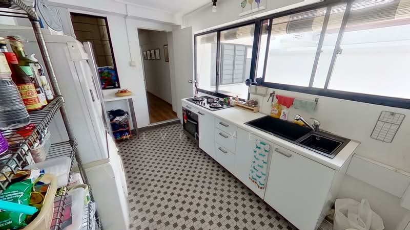 56 Eng Hoon Street, 56 Eng Hoon Street, 3 Bedrooms, 1,000 sqft, Apartment For Rent, by Alvin Yeo, 500147007 - Kitchen - PropertyGuru.com.sg
