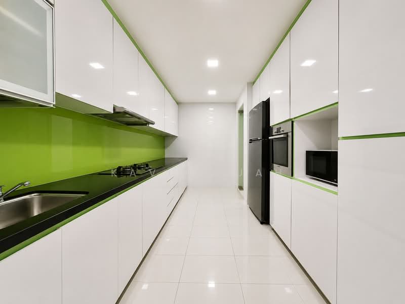 Bartley Villas, How Sun Walk, 5 Bedrooms, 3,350 sqft, Terraced House For Sale, by Kavin Kuah, 500147023 - Kitchen - PropertyGuru.com.sg