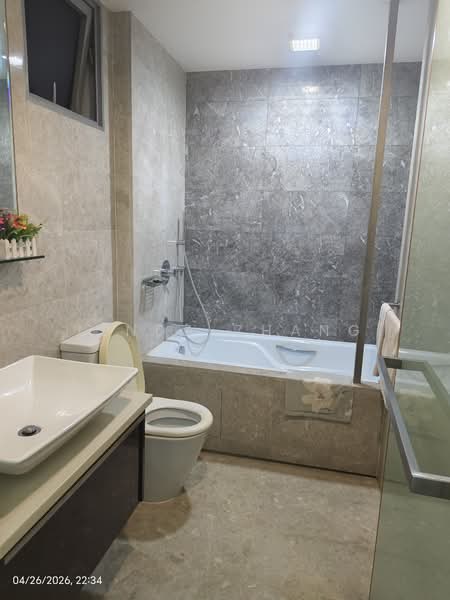 Hillsta, Phoenix Road, 3 Bedrooms, 1,087 sqft, Condominium For Rent, by Linda Zhang, 500147028 - Bathroom - PropertyGuru.com.sg