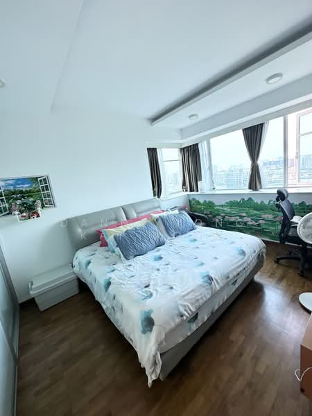 The Jade, 9 Bukit Batok Central Link, 3 Bedrooms, 1,475 sqft, Condominium For Sale, by Danny Yong Kai Woon, 500147053 - Master Bedroom - PropertyGuru.com.sg