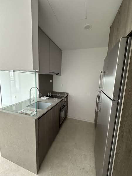Avenue South Residence, 11 Silat Avenue, 2 Bedrooms, 721 sqft, Condominium For Sale, by Wendeline Goh, 500147064 - Kitchen - PropertyGuru.com.sg