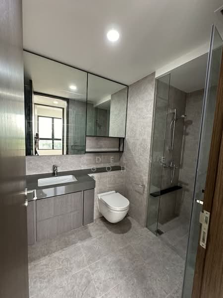 Avenue South Residence, 11 Silat Avenue, 2 Bedrooms, 721 sqft, Condominium For Sale, by Wendeline Goh, 500147064 - Bathroom - PropertyGuru.com.sg