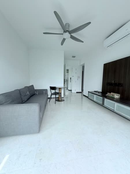 The Belvedere, 53 Meyer Road, 2 Bedrooms, 1,012 sqft, Condominium For Rent, by Anthea Yeo 杨丽娇, 500147075 - Living Room - PropertyGuru.com.sg