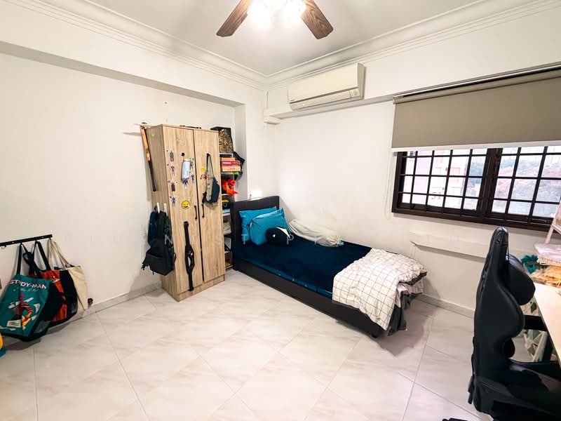 150 Jalan Teck Whye, 150 Jalan Teck Whye, 3 Bedrooms, 1,076 sqft, HDB Flat For Sale, by KENNETH CHUA, 500147079 - Bedroom - PropertyGuru.com.sg