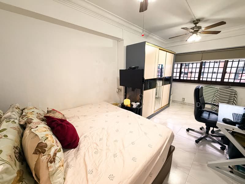 150 Jalan Teck Whye, 150 Jalan Teck Whye, 3 Bedrooms, 1,076 sqft, HDB Flat For Sale, by KENNETH CHUA, 500147079 - Bedroom - PropertyGuru.com.sg