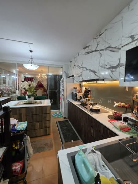 102 Simei Street 1, 102 Simei Street 1, 3 Bedrooms, 1,313 sqft, HDB Flat For Sale, by Sham Misbah, 500147085 - Kitchen - PropertyGuru.com.sg