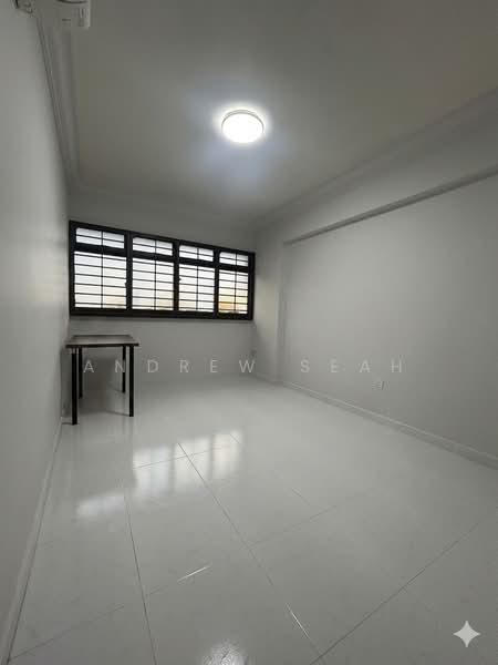 144 Lorong 2 Toa Payoh, 144 Lorong 2 Toa Payoh, 3 Bedrooms, 969 sqft, HDB Flat For Sale, by Andrew Seah, 500147103 - Interior - PropertyGuru.com.sg