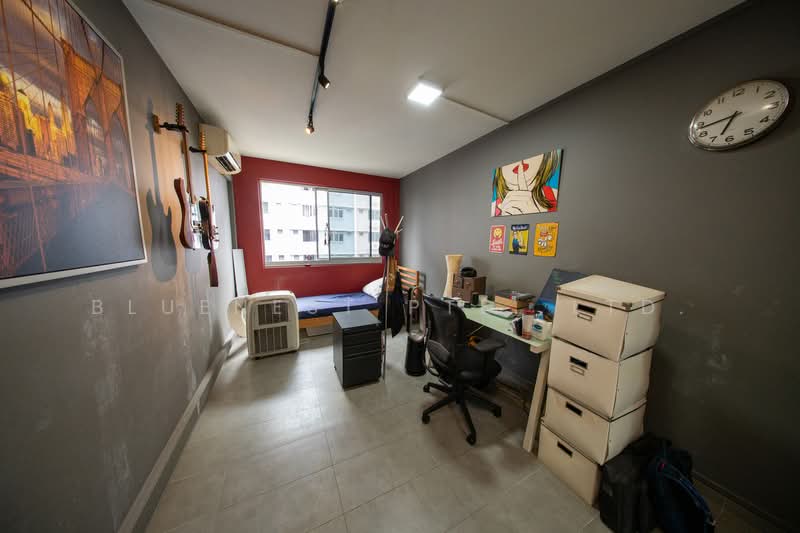 482 Pasir Ris Drive 4, 482 Pasir Ris Drive 4, 3 Bedrooms, 1,109 sqft, HDB Flat For Sale, by JOREEN LIM, 500147116 - Bedroom - PropertyGuru.com.sg