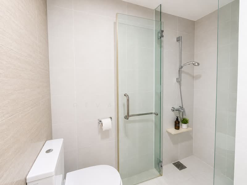 The Lakefront Residences, 46 Lakeside Drive, Room Rental, 150 sqft, Condominium For Rent, by Gevan Lau, 500147117 - Bathroom - PropertyGuru.com.sg