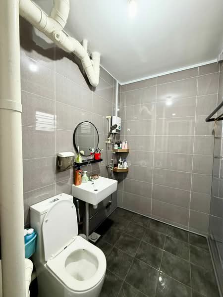 394 Yishun Avenue 6, 394 Yishun Avenue 6, 3 Bedrooms, 1,130 sqft, HDB Flat For Sale, by Lucas Gooi, 500147121 - Bathroom - PropertyGuru.com.sg