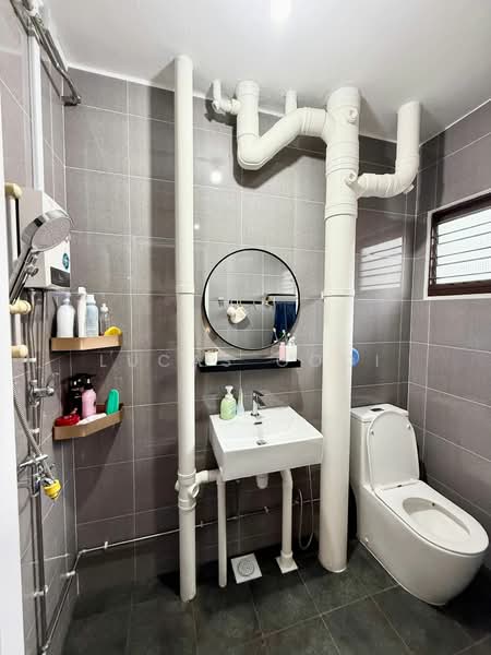 394 Yishun Avenue 6, 394 Yishun Avenue 6, 3 Bedrooms, 1,130 sqft, HDB Flat For Sale, by Lucas Gooi, 500147121 - Bathroom - PropertyGuru.com.sg