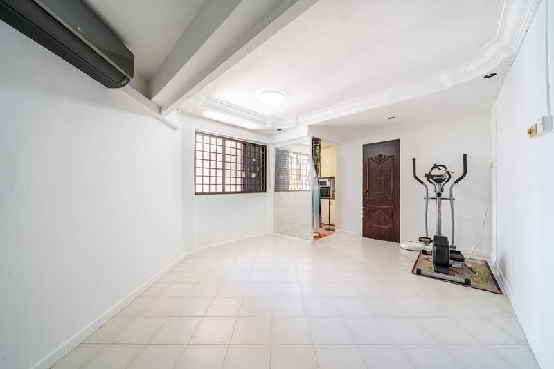 161 Yishun Street 11, 161 Yishun Street 11, 3 Bedrooms, 1,065 sqft, HDB Flat For Sale, by Seng Huat Kee 纪成发, 500147141 - Interior - PropertyGuru.com.sg
