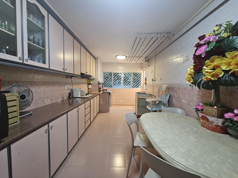 26 Marsiling Drive, 26 Marsiling Drive, Room Rental, 150 sqft, HDB Flat For Rent, by Maybeline Chin, 500147142 - Kitchen - PropertyGuru.com.sg