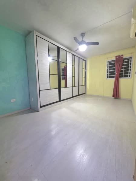 122 Bedok Reservoir Road, 122 Bedok Reservoir Road, 3 Bedrooms, 1,109 sqft, HDB Flat For Sale, by Jason Ong, 500147151 - Bedroom 2 - PropertyGuru.com.sg