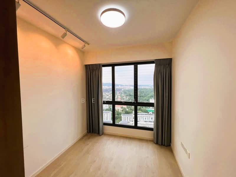 311C Clementi Avenue 4, 311C Clementi Avenue 4, 2 Bedrooms, 1,130 sqft, HDB Flat For Rent, by Ben Lau, 500147157 - View From Common Bedroom 1 - PropertyGuru.com.sg